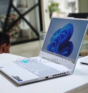 New Laptop Asus TUF Gaming F16 16GB Intel Core I7 SSD 512GB