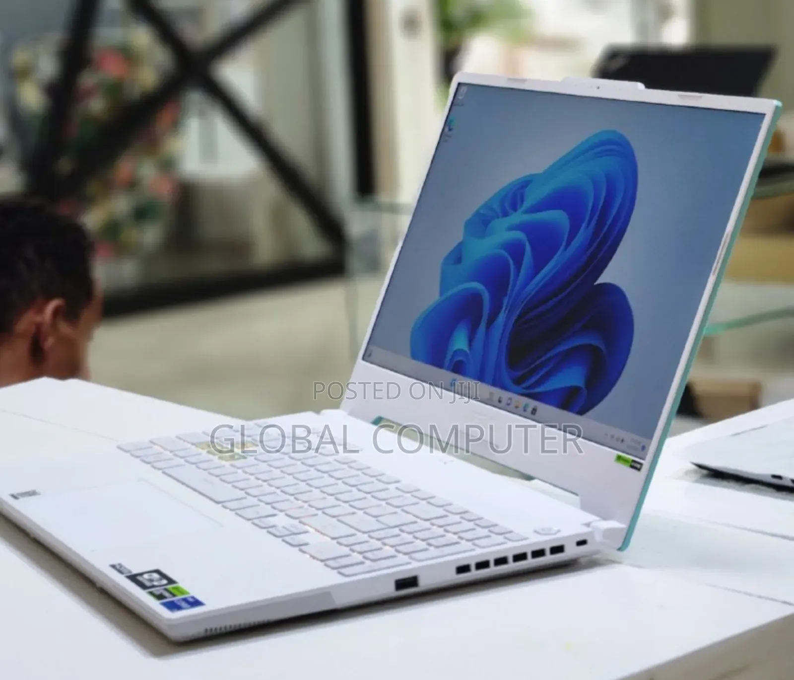 New Laptop Asus TUF Gaming F16 16GB Intel Core I7 SSD 512GB