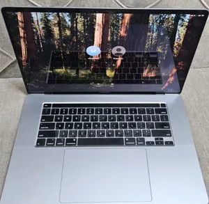 Photo - New Laptop Apple MacBook Pro 2019 32GB Intel Core I9 SSD 512GB