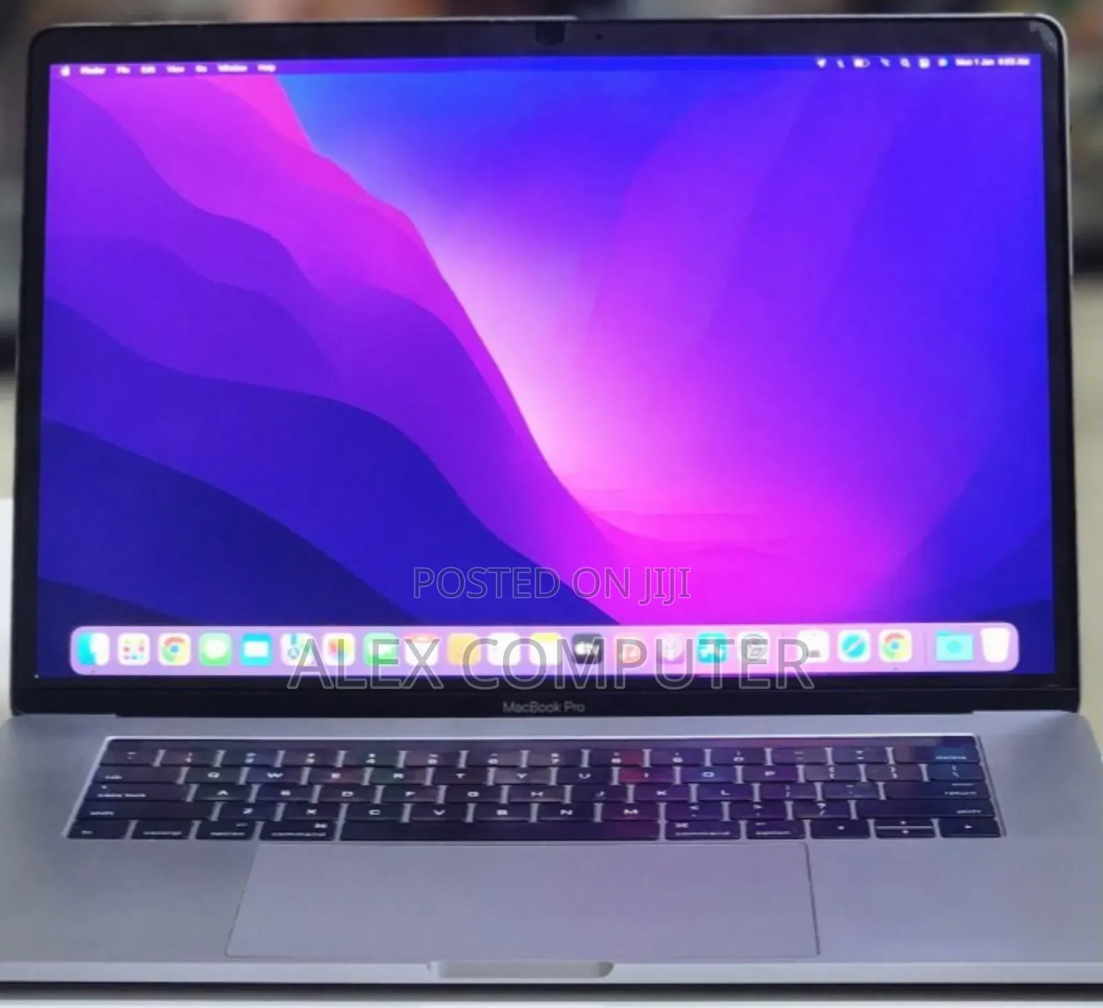 New Laptop Apple MacBook Pro 2016 16GB Intel Core I7 SSD 256GB