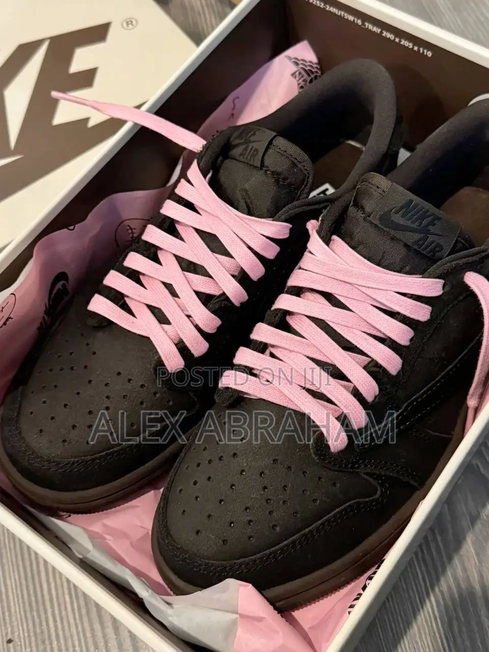 Air Jordan 1 Retro Low Og