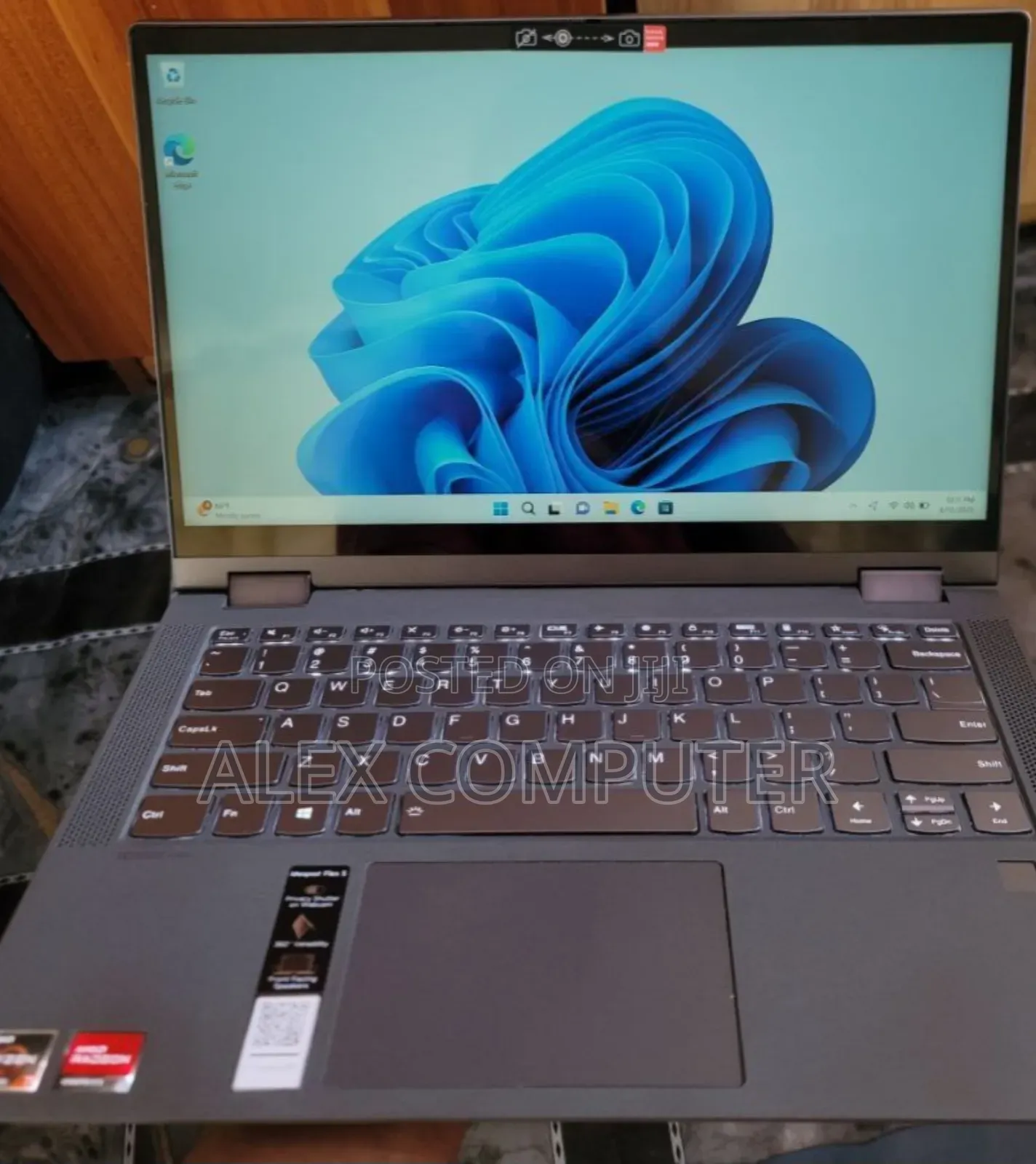 New Laptop Lenovo Flex 5 16GB AMD Ryzen 7 SSD 512GB