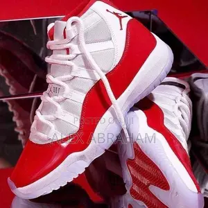 Photo - Jordan 11 Retro Cherry