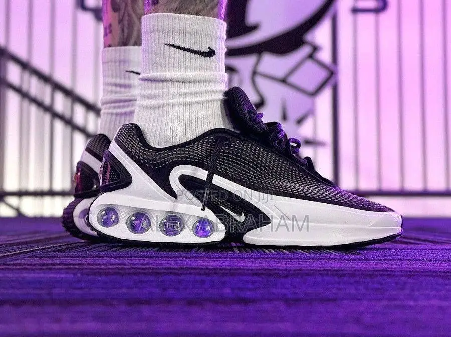 Nike Air Max Dn Black/White