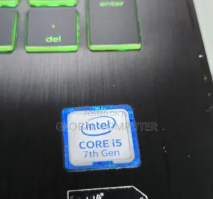 New Laptop HP Pavilion 17 8GB Intel Core I7 HDD 1T