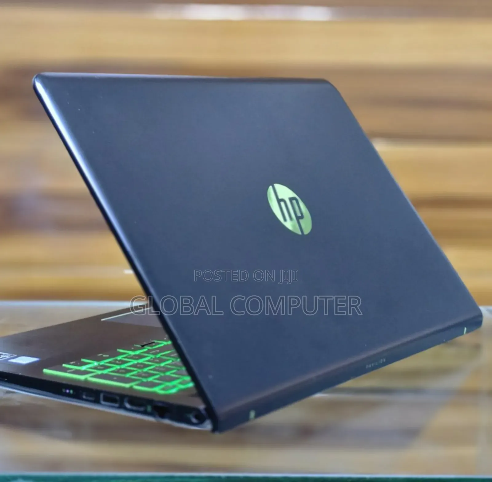 New Laptop HP Pavilion 17 8GB Intel Core I7 HDD 1T