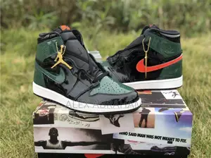Photo - Air Jordan 1 High Art Basel 