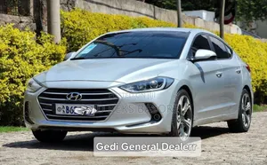 Hyundai Avante 2017 Silver