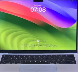 New Laptop Apple MacBook Pro 16GB Intel Core I9 SSD 512GB