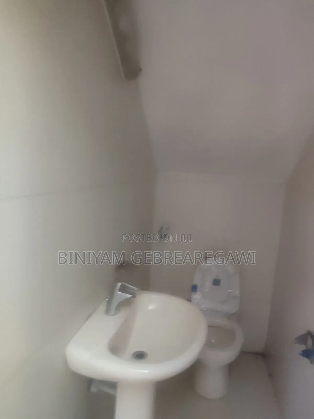 Furnished 2bdrm Apartment in Apartment, Yeka for rent