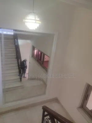 3bdrm Apartment in Apartment, Yeka for rent