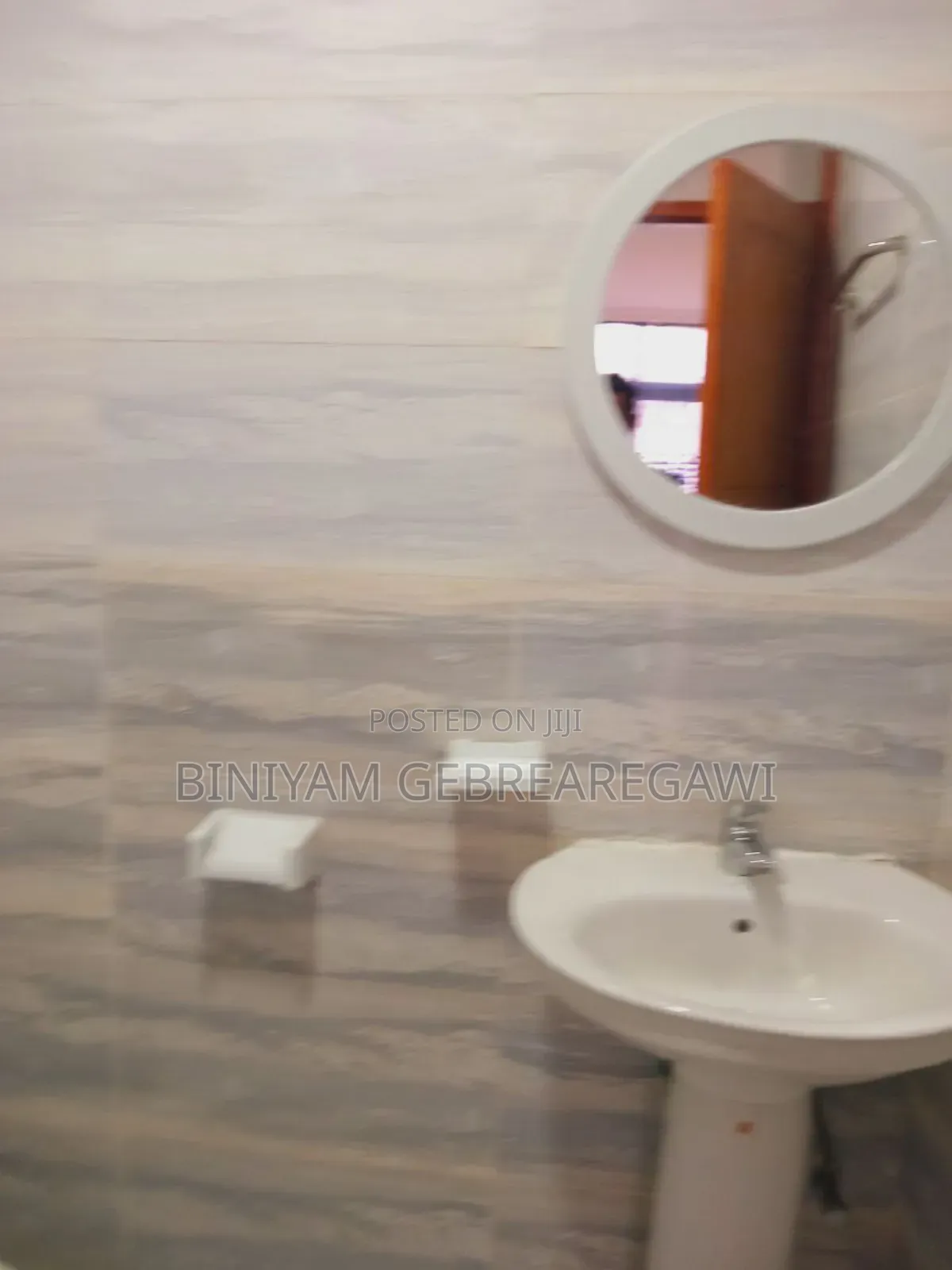 Furnished 1bdrm Apartment in Apartment, Yeka for rent