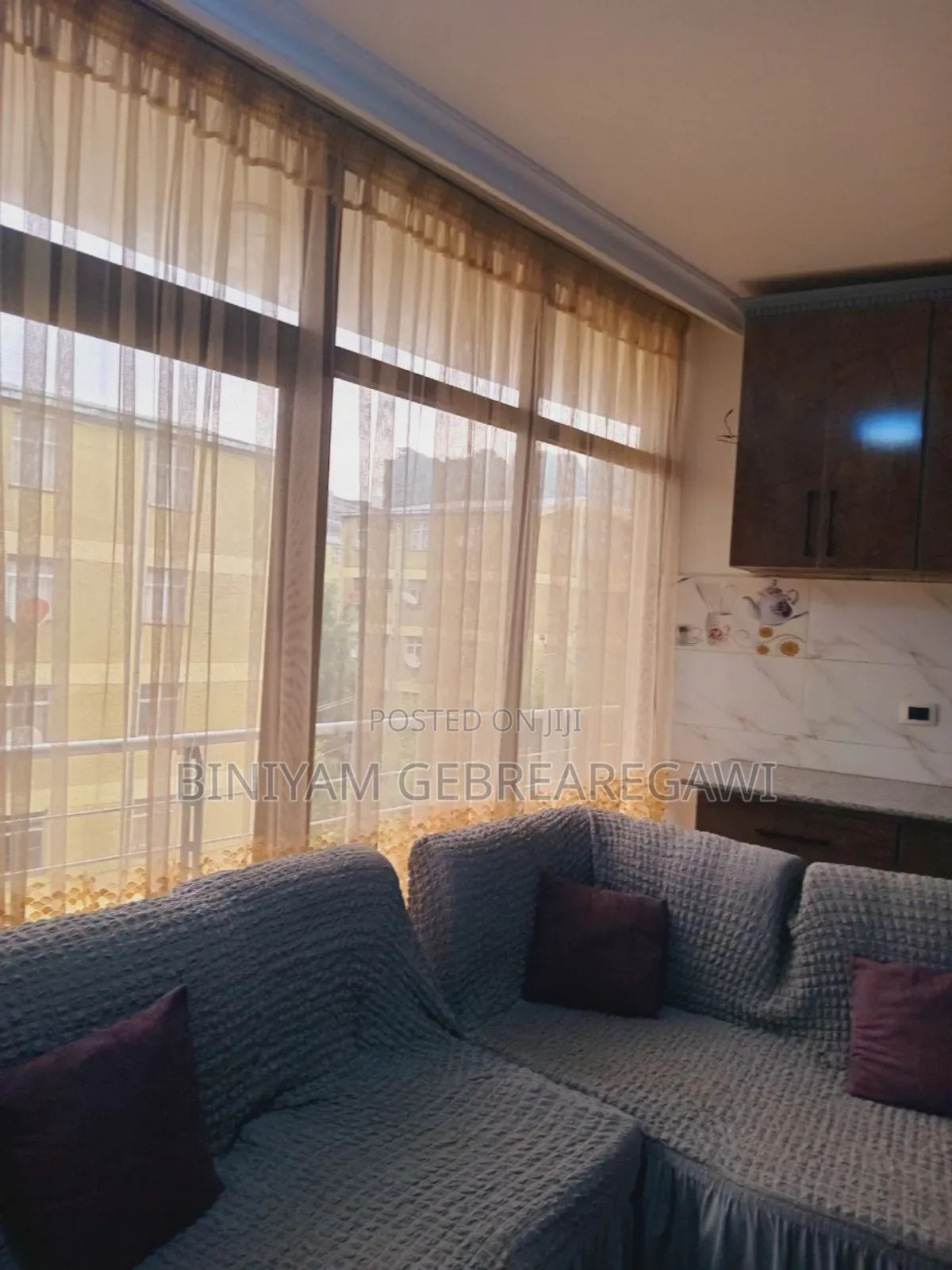 Furnished 1bdrm Apartment in Apartment, Yeka for rent