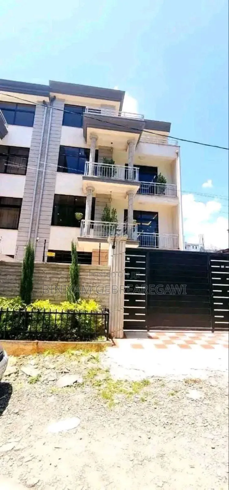 Furnished 9bdrm House in G+2, Yeka for rent