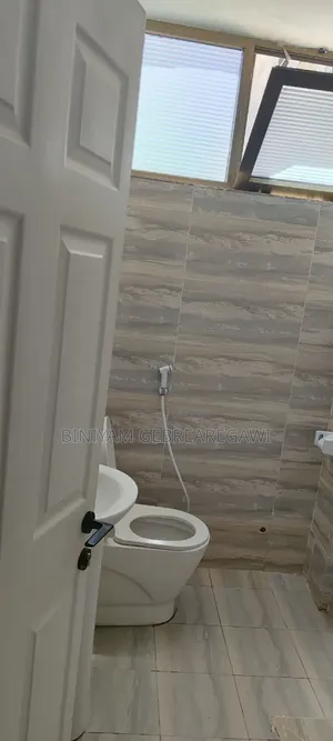 Furnished 2bdrm Apartment in Apartment, Yeka for rent