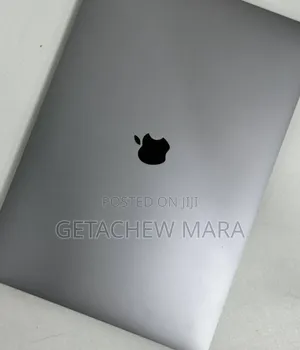 New Laptop Apple MacBook Pro 2019 16GB Intel Core I7 SSD 512GB