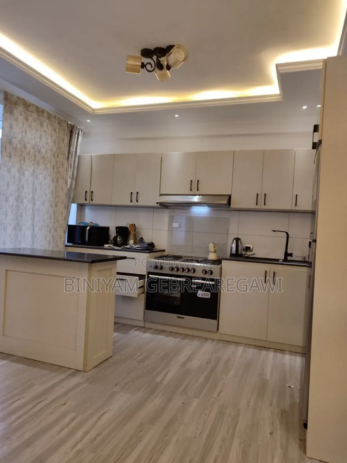 Furnished 1bdrm Apartment in Apartment, Yeka for rent