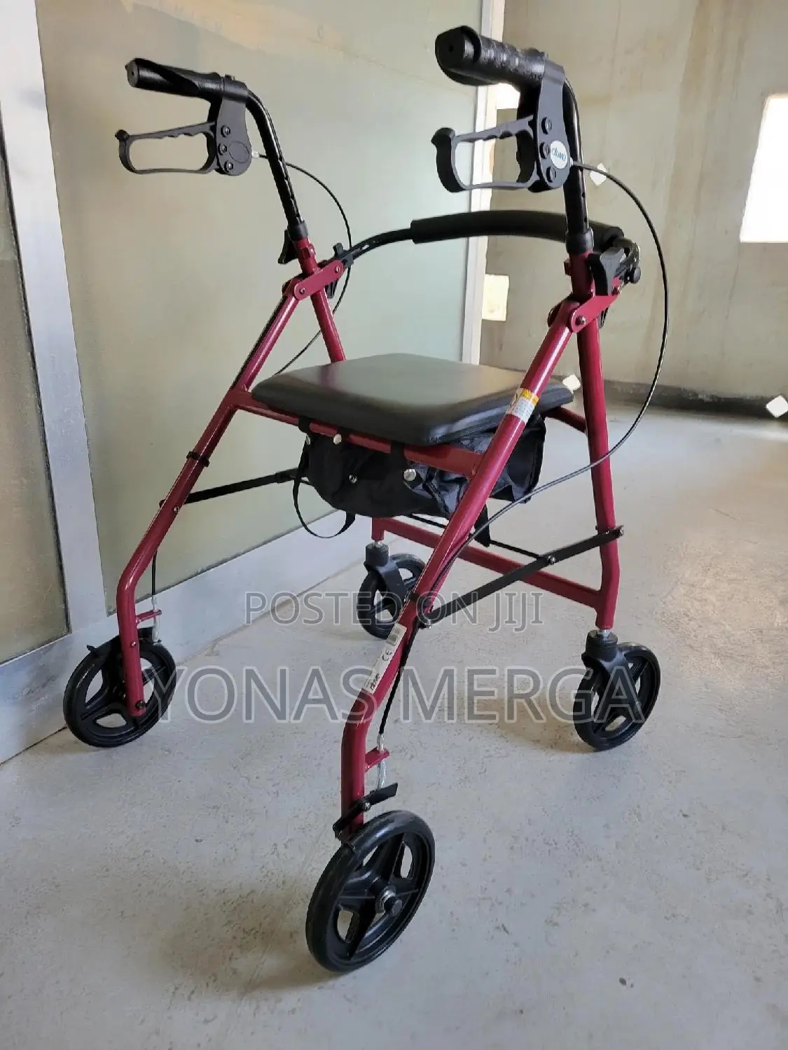 Walker With Seat Chair圴•إ 2-in-1 Rollator/Transport Walker