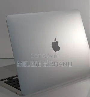 Photo - New Laptop Apple MacBook Pro 2020 8GB Intel Core I5 SSD 256GB