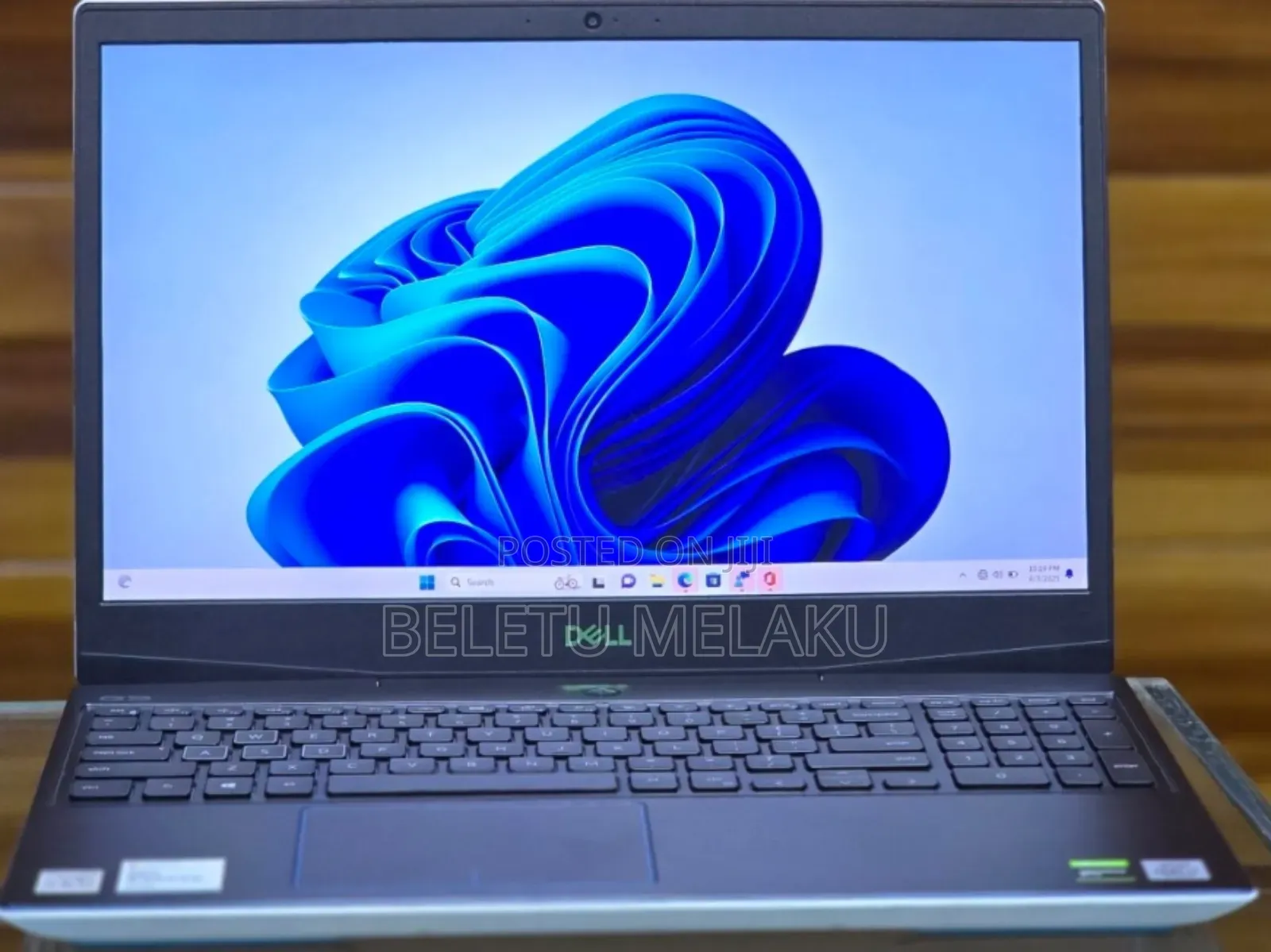 New Laptop Dell XPS 15 16GB Intel Core I7 SSD 512GB