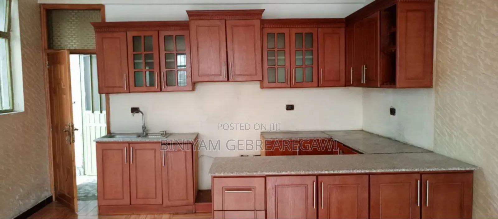 Furnished 2bdrm Apartment in Apartment, Yeka for rent