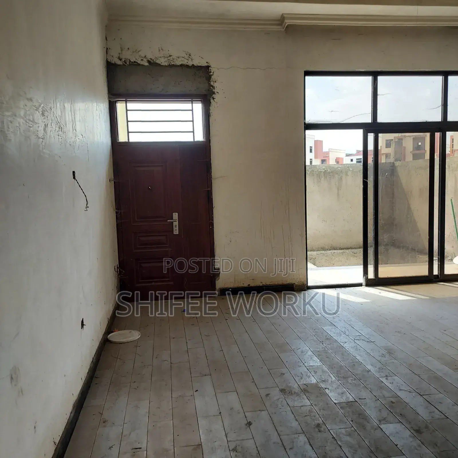 6bdrm Villa in Tafo Around Ccd, Yeka for sale