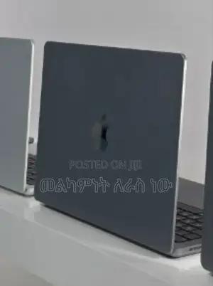 New Laptop Apple MacBook Pro 2021 M1 32GB Apple M1 Pro SSD 1T