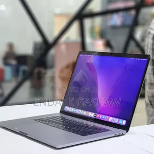 New Laptop Apple MacBook 16GB Intel Core I7 SSD 256GB