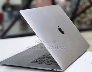 New Laptop Apple MacBook 16GB Intel Core I7 SSD 256GB