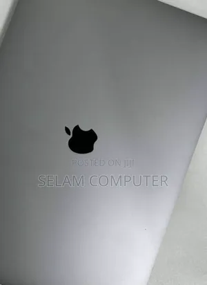 New Laptop Apple MacBook Pro 2019 16GB Intel Core I7 SSD 512GB