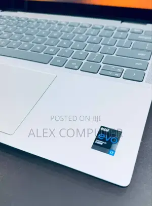 New Laptop Dell Inspiron 14 16GB Intel Core i7 SSD 1T