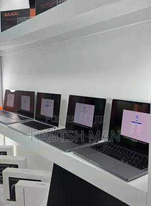 New Laptop Apple MacBook Pro M1 16GB Apple M1 SSD 1T