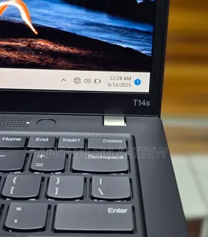 New Laptop Lenovo ThinkPad T14s G4 16GB Intel Core I7 SSD 1T