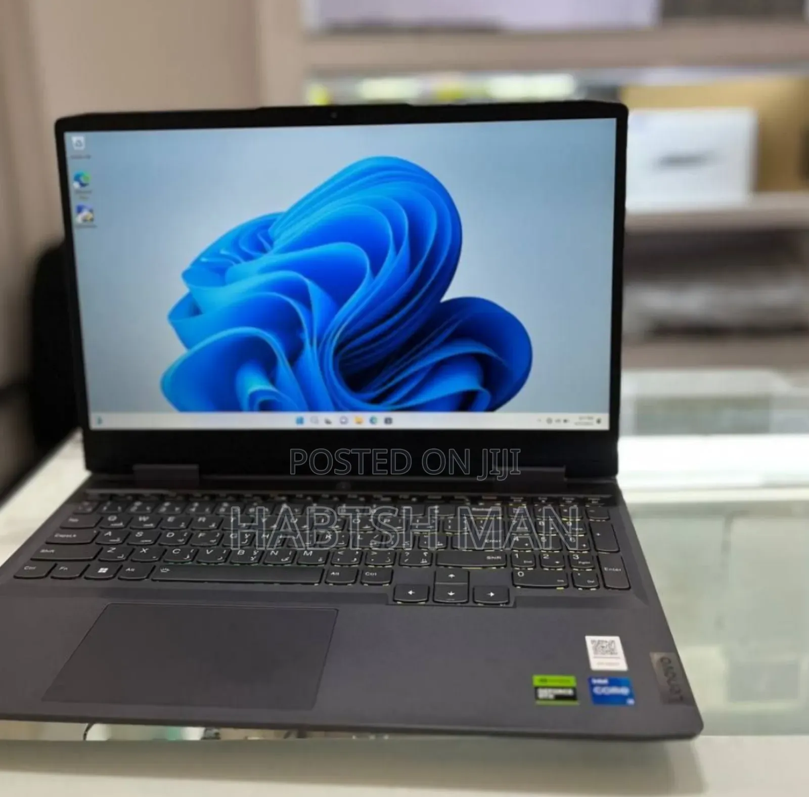 New Laptop Lenovo LOQ 15IRH8 16GB Intel Core i5 SSD 512GB