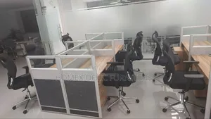 Office Furniture Workstation Desks (Table)