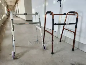 Walker地區walker去玩walker走出walker起火walker黨員walker覶你walker