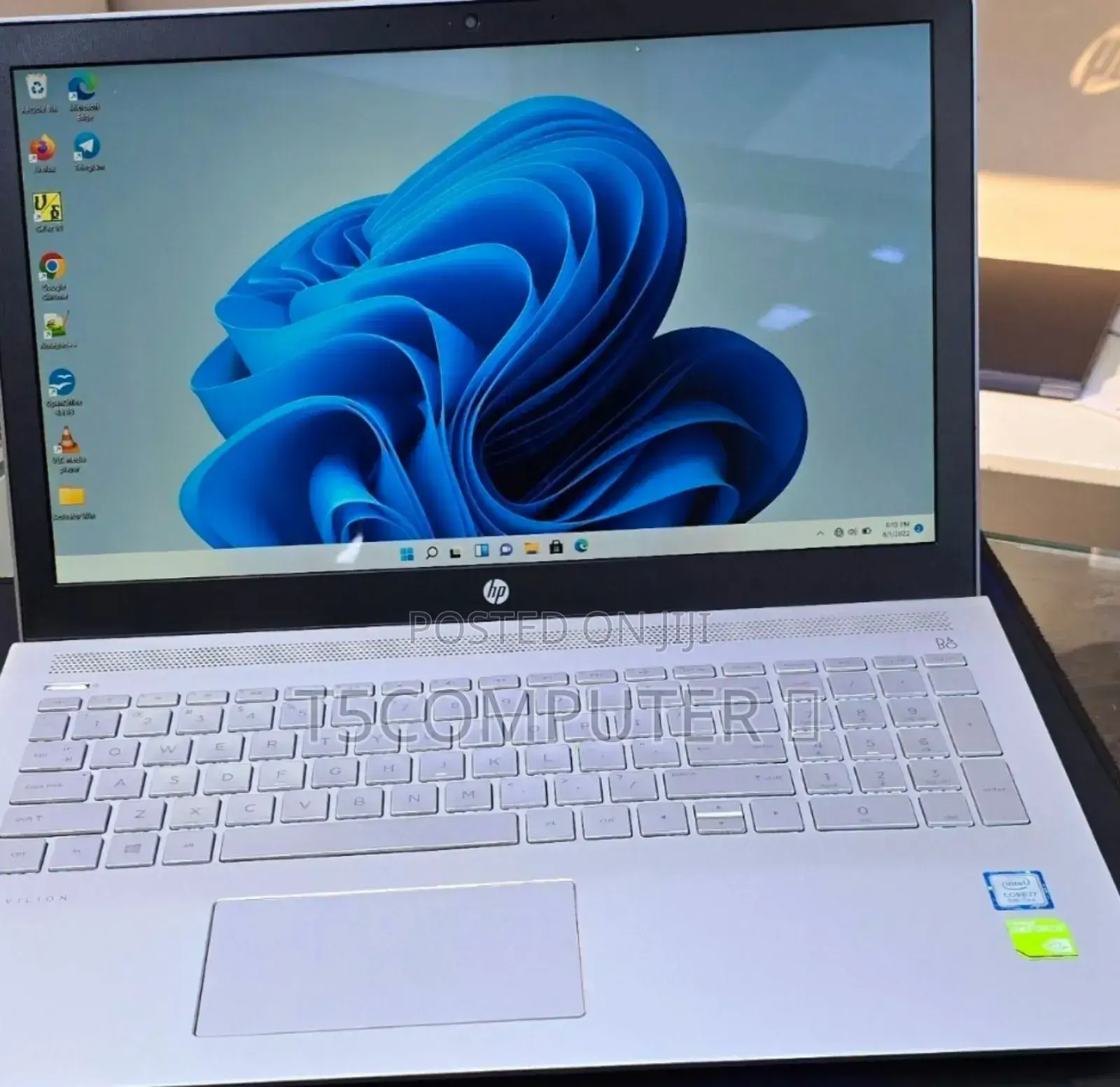 New Laptop HP Pavilion 13 16GB Intel Core I7 SSD 512GB