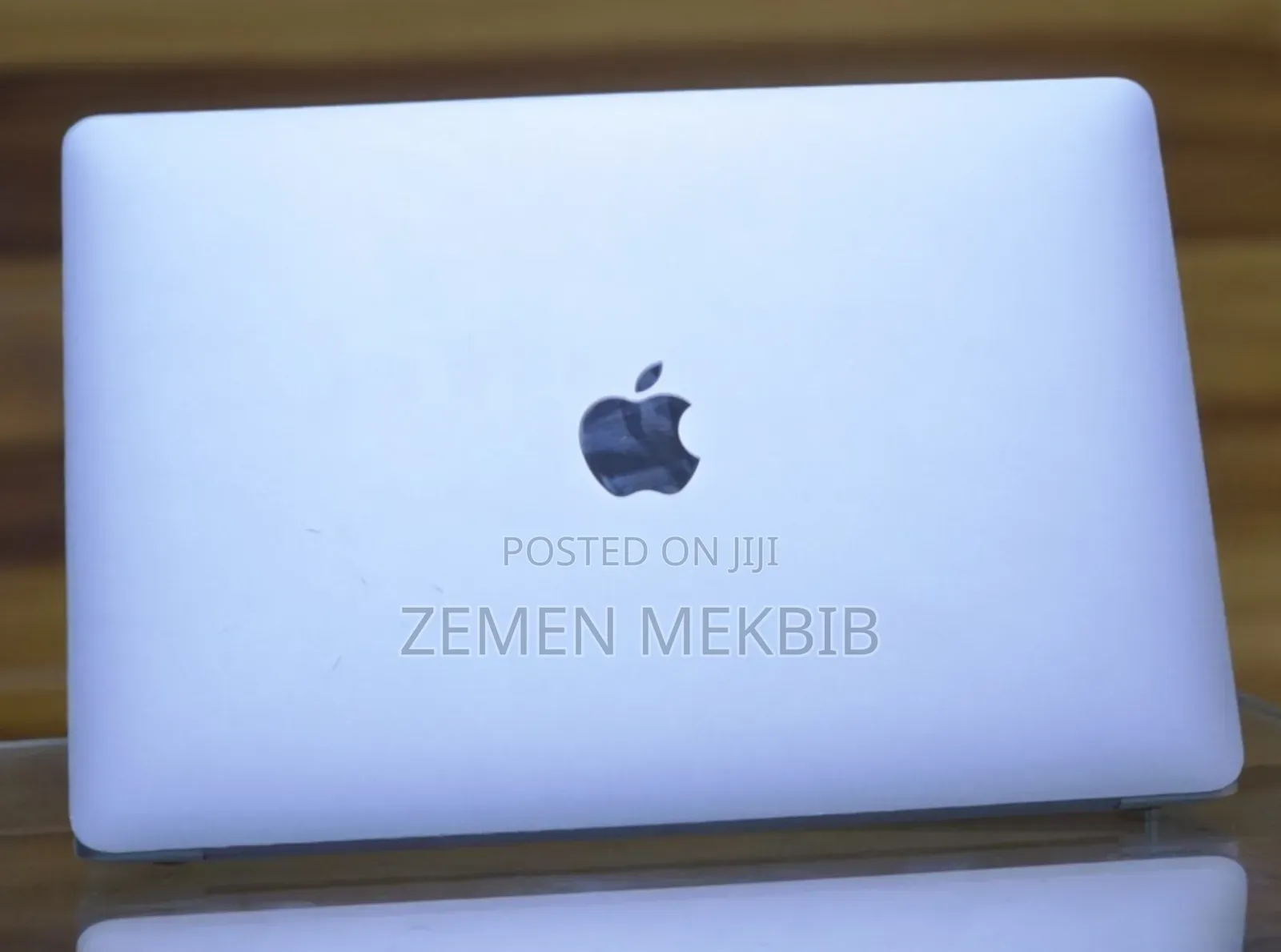 New Laptop Apple MacBook Pro M1 8GB Intel Core I7 SSD 256GB