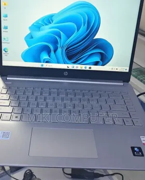 New Laptop HP Stream Notebook 16GB Intel Core I5 SSD 512GB