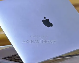 New Laptop Apple MacBook Air 2020 M1 8GB Intel Core I7 SSD 256GB