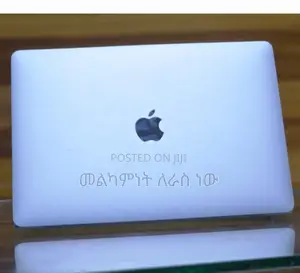 Photo - New Laptop Apple MacBook Pro 2022 M2 8GB Apple M2 SSD 256GB