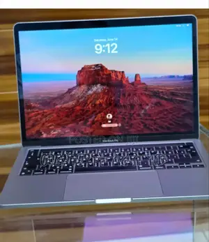 New Laptop Apple MacBook Pro 2022 M2 8GB Apple M2 SSD 256GB