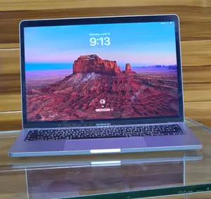 Photo - New Laptop Apple MacBook Pro 2022 M2 8GB Intel Core M2 SSD 256GB