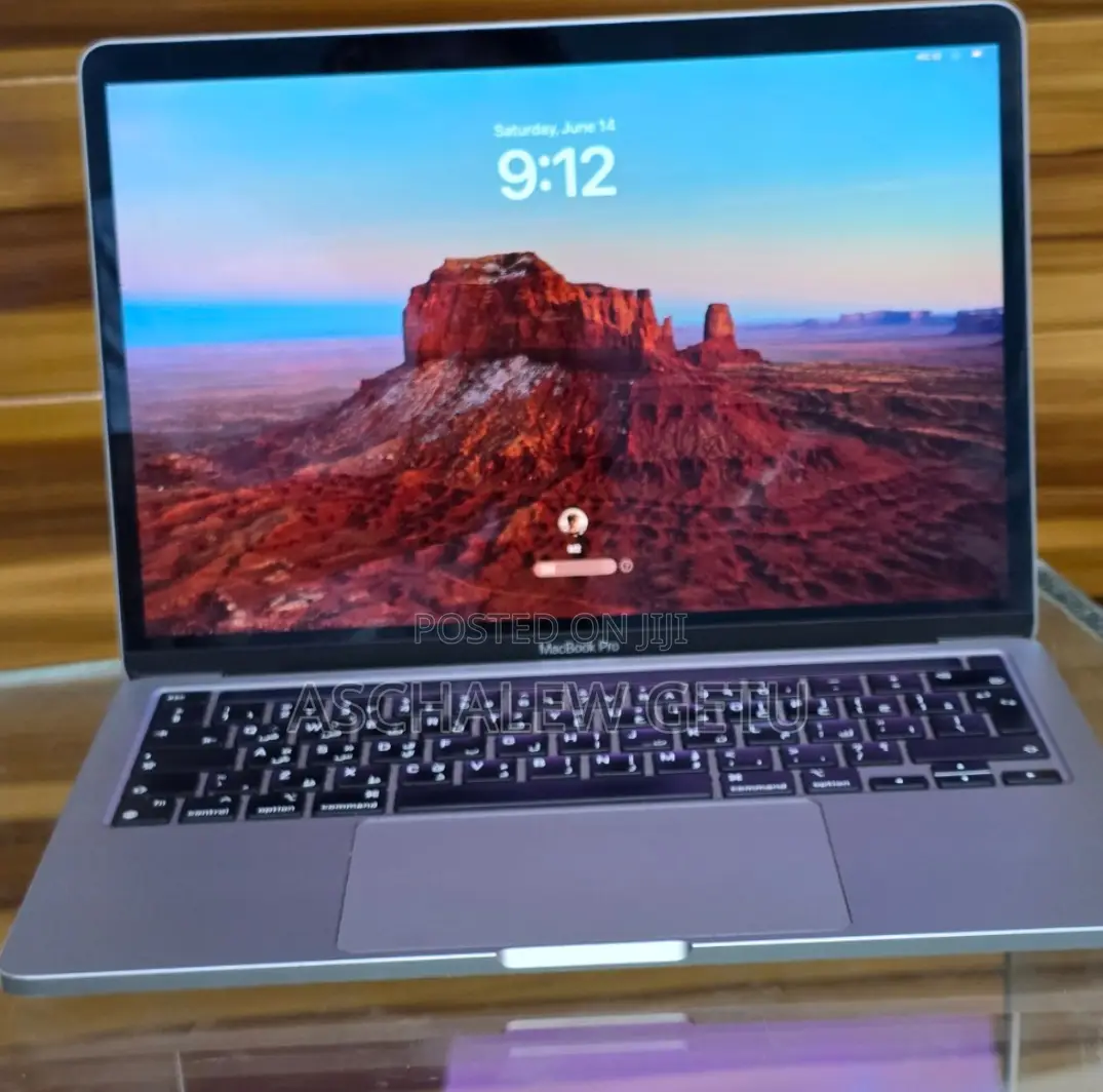 New Laptop Apple MacBook Pro 2022 M2 8GB Intel Core M2 SSD 256GB