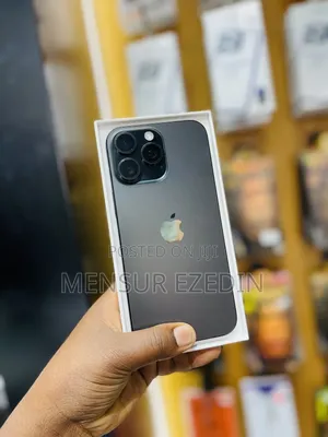 New Apple iPhone 16 Pro Max 256 GB Black