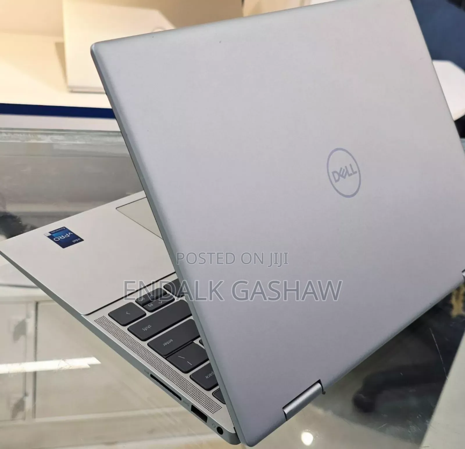 New Laptop Dell Inspiron 15 16GB Intel Core I7 SSD 1T