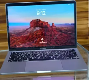New Laptop Apple MacBook Pro 2022 M2 8GB Apple M2 SSD 256GB