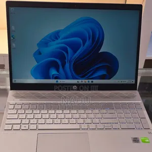 Photo - New Laptop HP Pavilion 11 16GB Intel Core I5 SSD 512GB