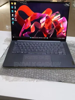 Photo - New Laptop Lenovo Yoga 7i 32GB Intel Core I7 SSD 1T
