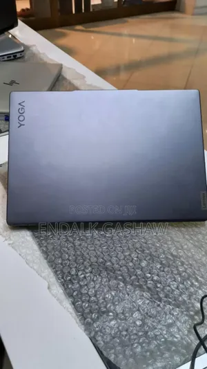 New Laptop Lenovo Yoga 7i 32GB Intel Core I7 SSD 1T